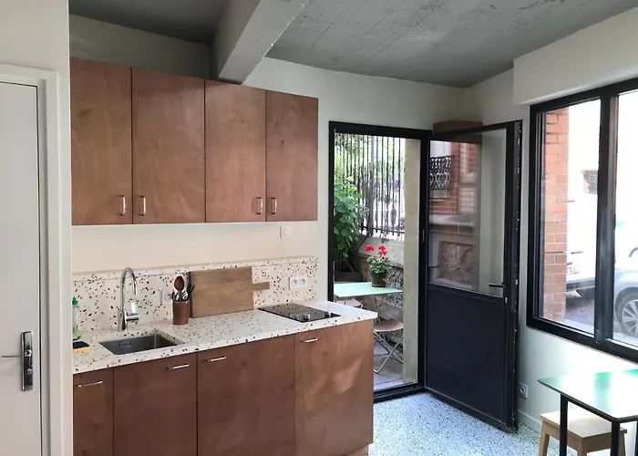 Проживание в семье Super